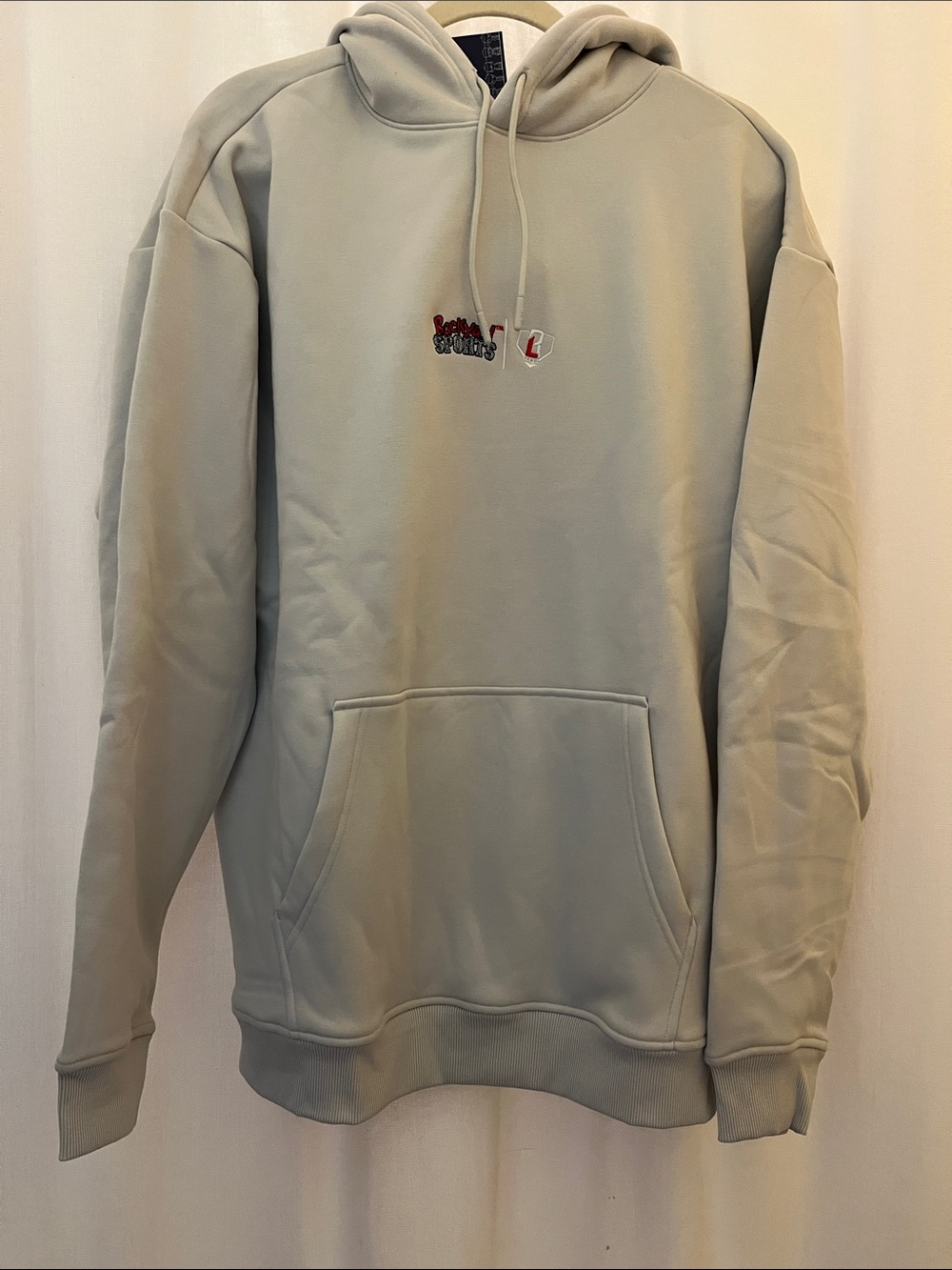 NWT Baseball Lifestyle 101 Men’s Large Light Grey Hoodie.